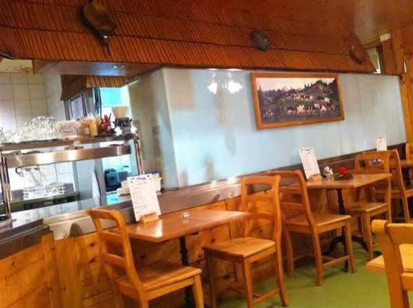 Hotel Des Alpes Bulle Center Ngoại thất bức ảnh